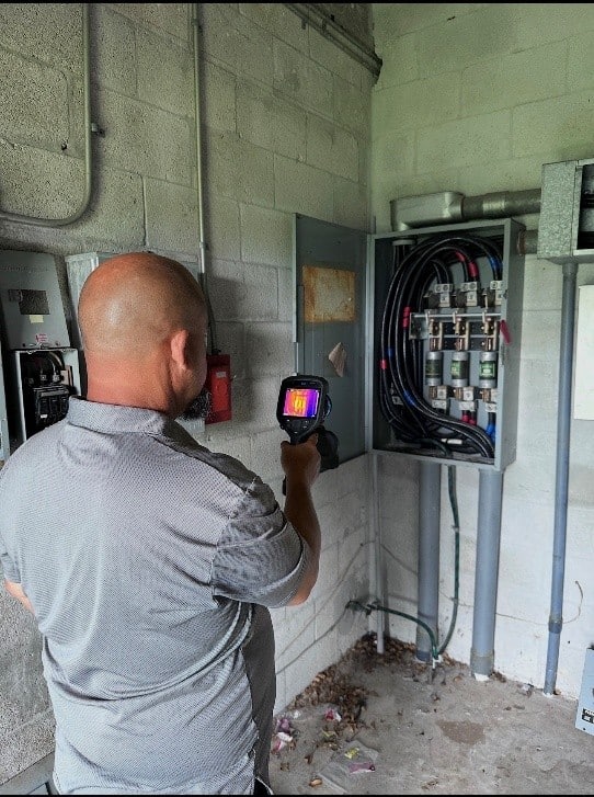 How Does Electrical Thermography Help Prevent Electrical Failures and Downtime
